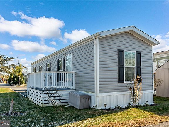 2nd image of 12346 Old Bridge Rd Lot 112