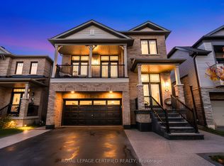 35 Bedrock Dr E, Hamilton, ON L8J 0K6