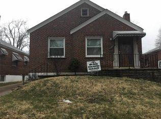 1083 Riverview Blvd, Saint Louis, MO