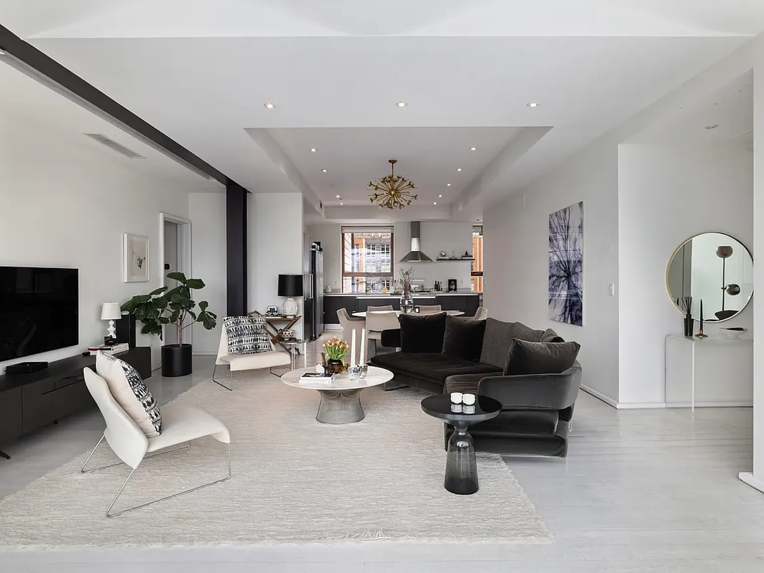 497 Greenwich Street — Photo 2