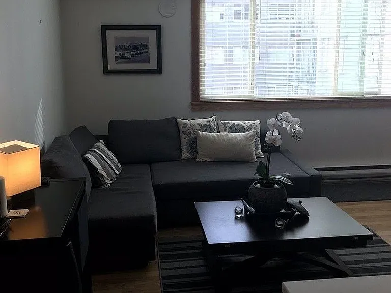 1940 Barclay St #212 — Photo 7