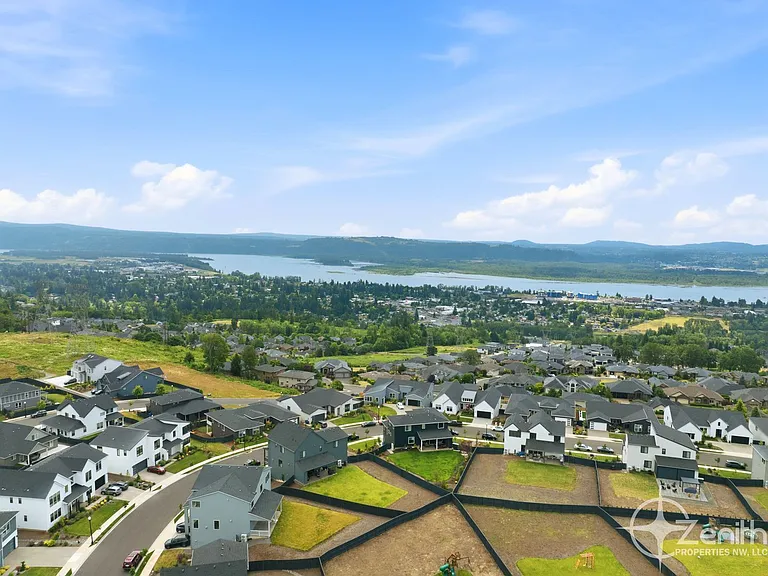 382 W Fir Loop — Photo 39