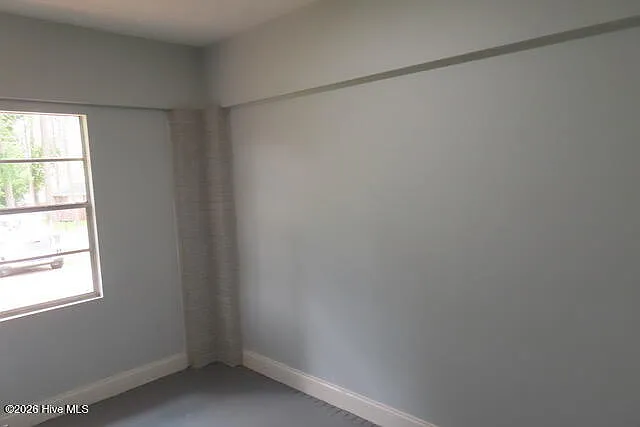 2401 Comanche Rd — Photo 10