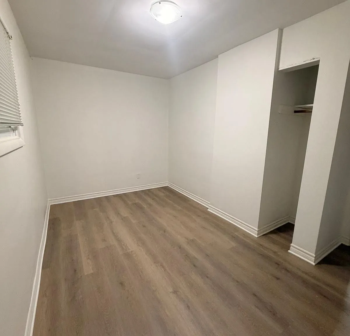 3 bed, $2,150 — Photo 4