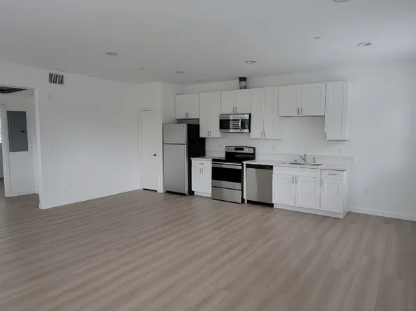 12017 Bradfield Ave #101, Lynwood, CA 90262