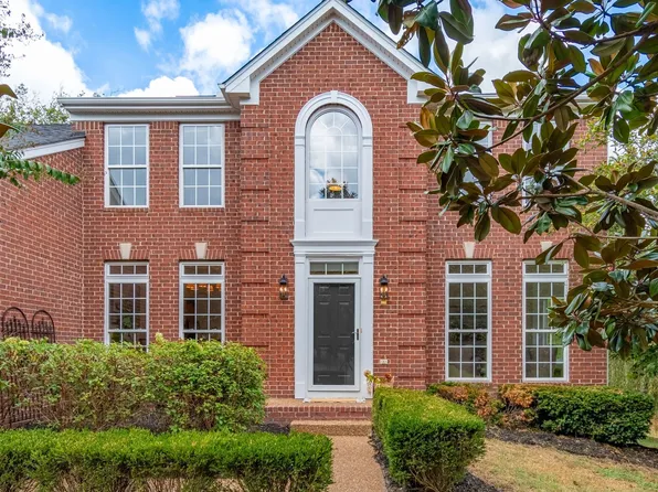 1304 Sweetwater Dr, Brentwood, TN 37027