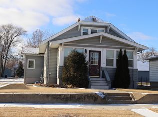 633 3rd Ave NE, Valley City, ND 58072