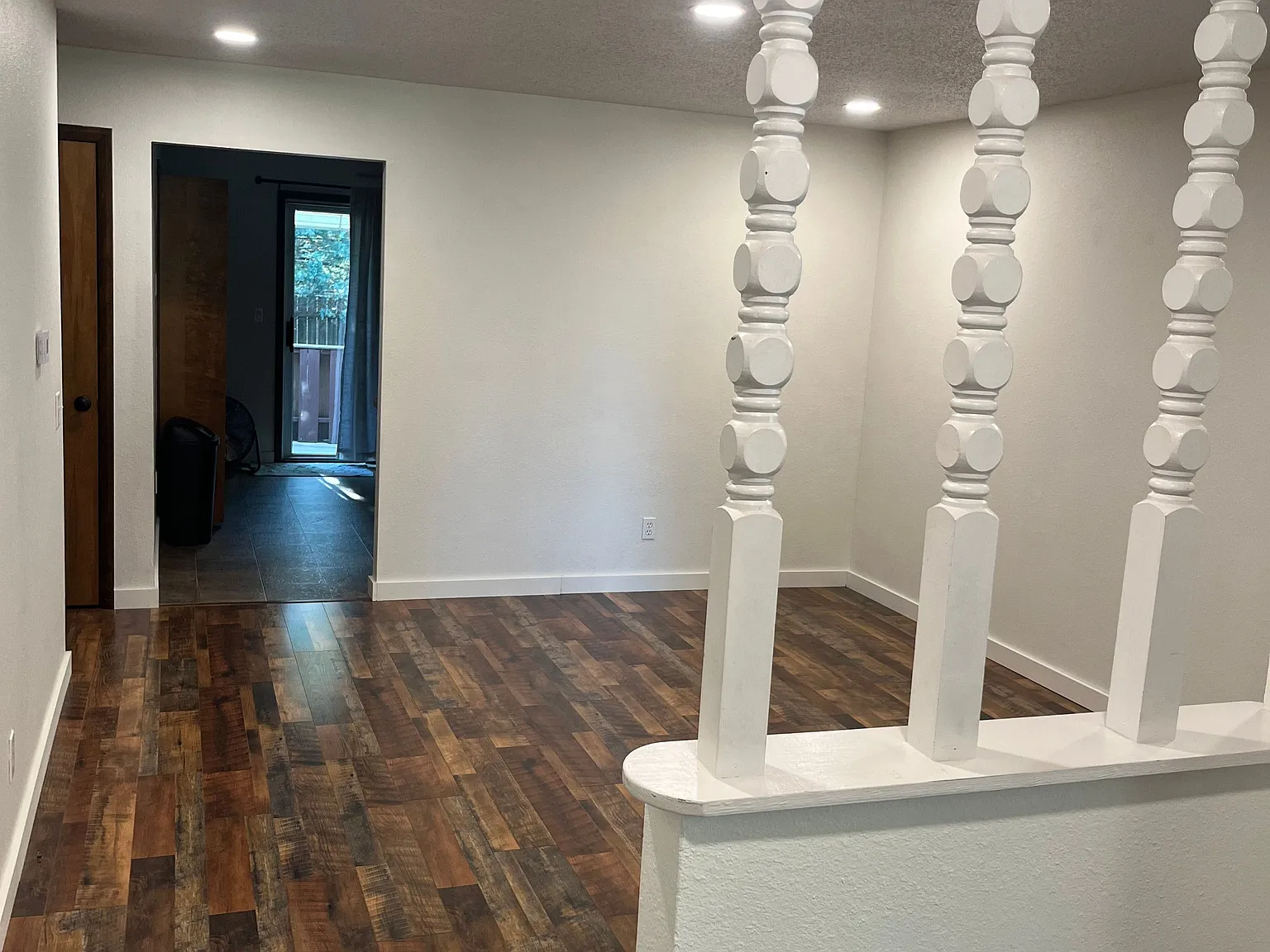 2-bedroom westside duplex with private attached garage — Photo 3