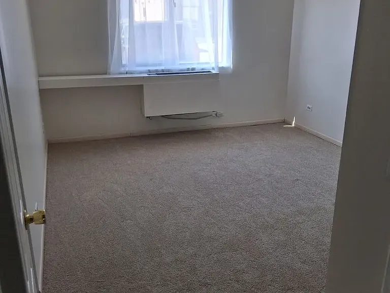 266 12th St #3B — Photo 9