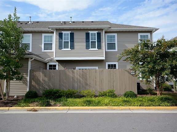 2nd image of 1617 Halesworth Ln