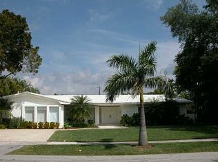 2035 NE 197th Ter, Miami, FL 33179