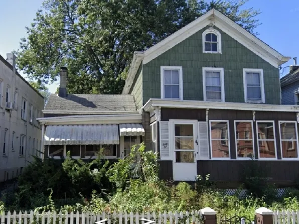 45 Van Winkle Ave, Passaic City, NJ 07055