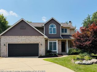 1355 Turtlecreek Cir, East Lansing, MI 48823