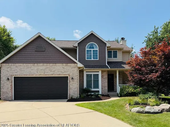 1355 Turtlecreek Cir, East Lansing, MI 48823