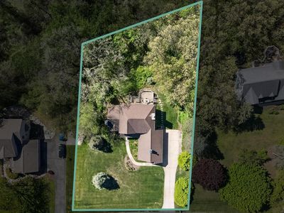 7798 Lee Rd, Brighton, MI, 48116