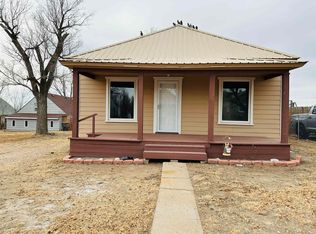 1607 7th Ave, Dodge City, KS 67801