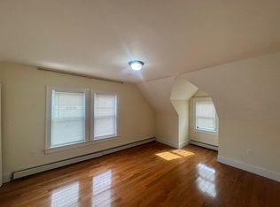 102 Sycamore St, Somerville, MA 02145