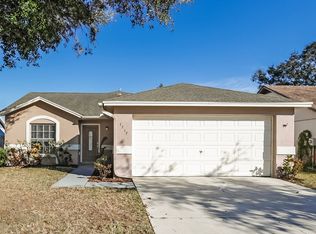 1717 Tarah Trace Dr, Brandon, FL 33510