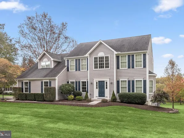 16 Farm Ridge Ct, Baldwin, MD 21013