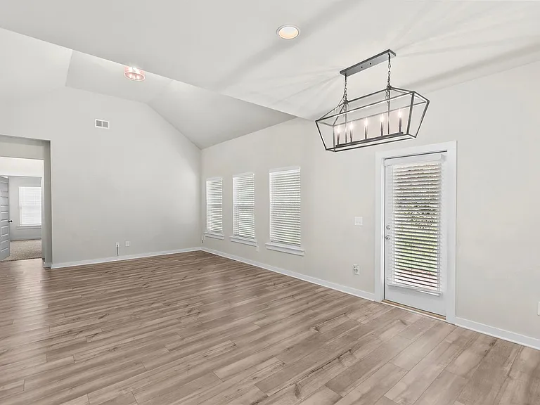 275 Avalon Way — Photo 14