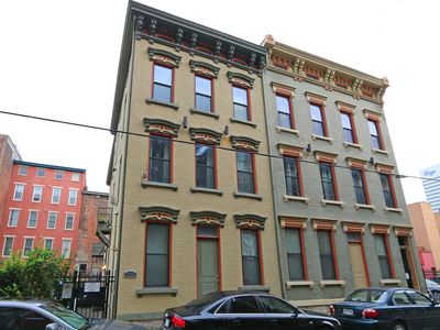 1222 Republic St APT 8, Cincinnati, OH, 45202