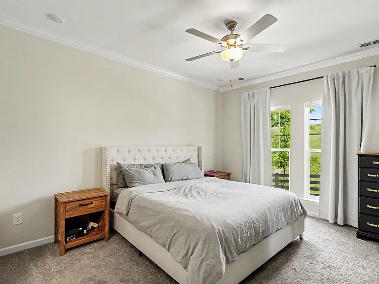 1088 Indigo Aly — Photo 13