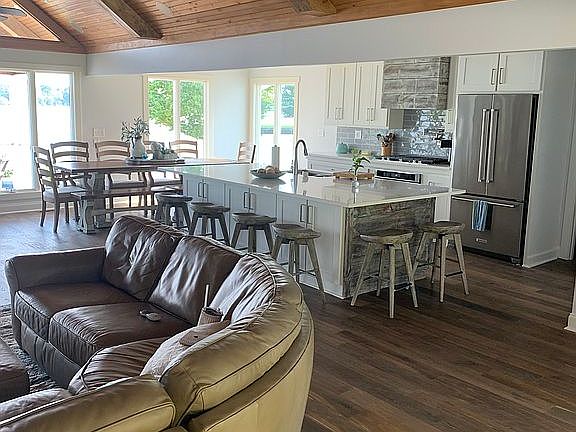 Open floor plan 
