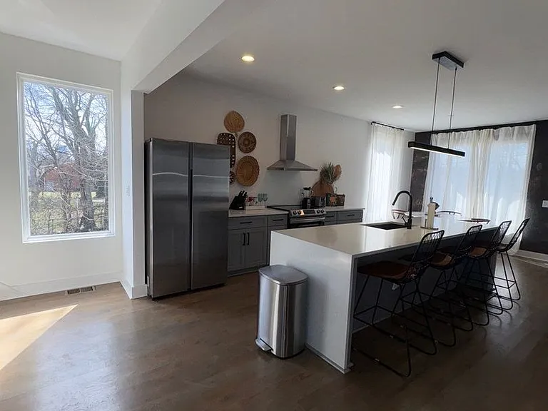 616 Stockell St #B — Photo 16