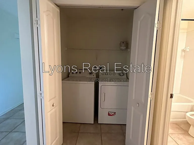 8341 Whiskey Preserve Cir #522 — Photo 15
