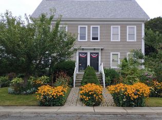 14 Collins Ave, Amesbury, MA 01913