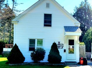 4 Roberts St, Biddeford, ME 04005