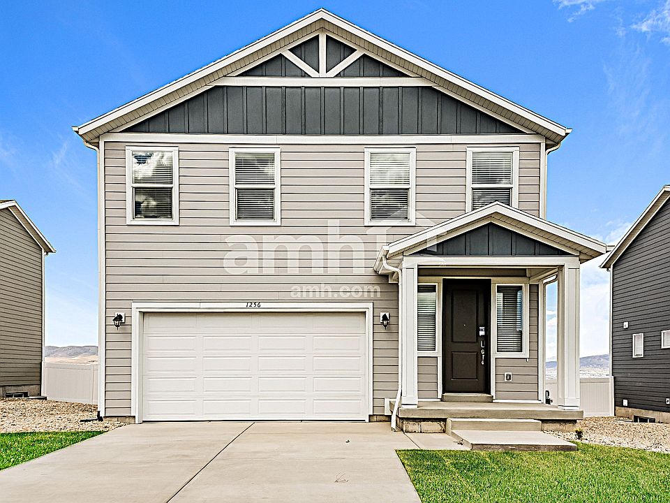 1st image of 1256 W Mahogany St