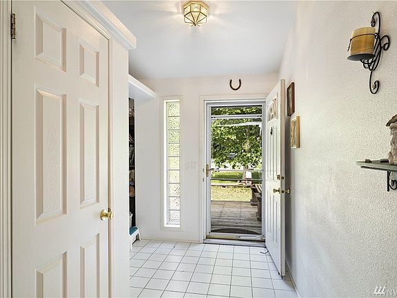 5th image of 1674 Jodean Ct