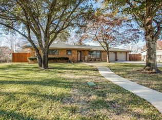 2702 Garland St, Decatur, TX 76234