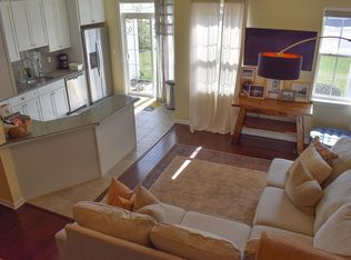 5 Flagger Ln, Hamilton, NJ 08619