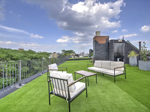 107 Greenpoint Avenue image 27 of 27