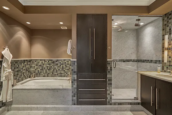Sold by Compass | media 3