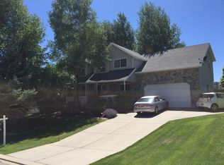 587 Hillside Dr, Alpine, UT 84004