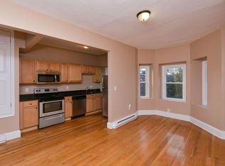 84 Mount Pleasant Ave #3, Boston, MA 02119