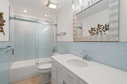 142 Commercial St #304 — Photo 15