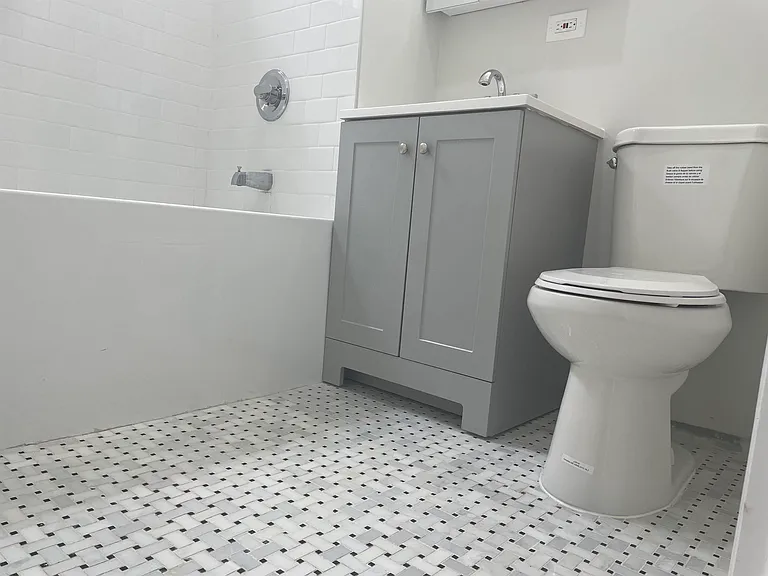 1619 Palisade Ave #4L — Photo 12