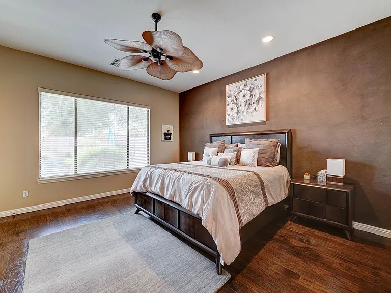 4221 S Danyell Dr — Photo 26