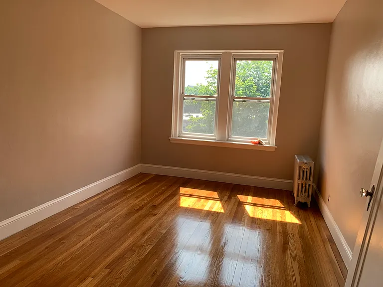 27 Lanark Rd #2 — Photo 16
