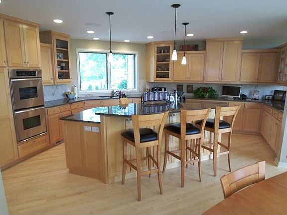 Center Isle Kitchen