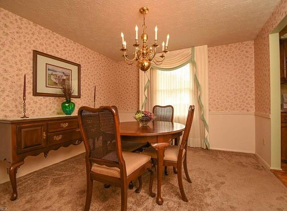 5th image of 1516 Woodhill Dr NE