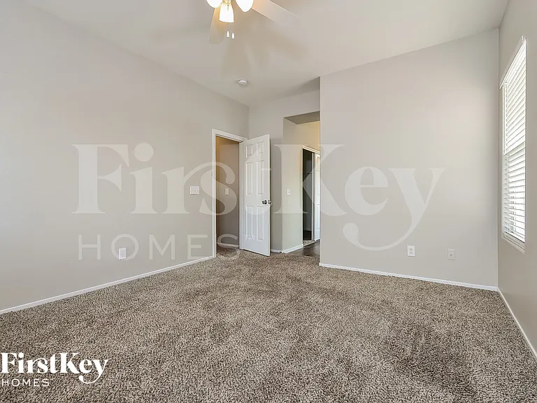 1527 Paradise Reef Ave — Photo 10