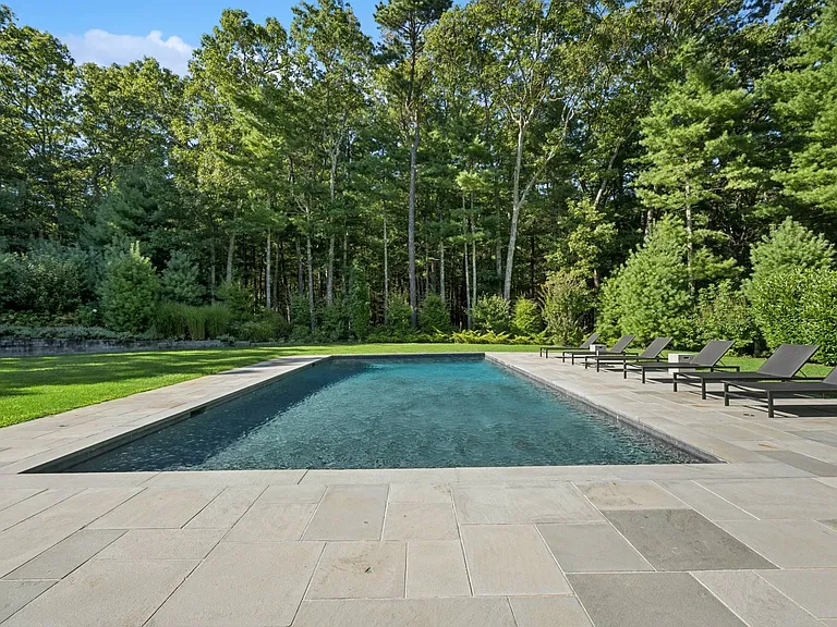 2 Old Pine Dr — Photo 22