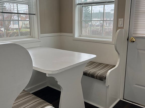 nook with storage under seating