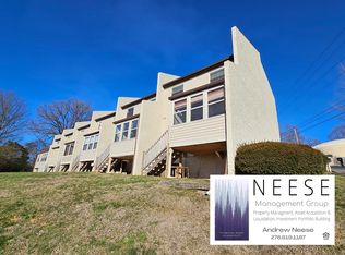 100 Ivy Ln #108, Bristol, VA 24201
