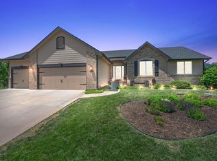 512 Aspen Creek Ct, Andover, KS 67002